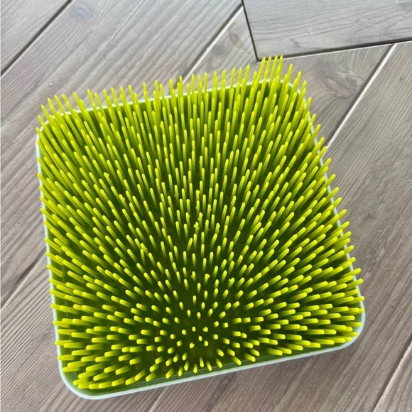 Boon l Lawn Countertop Baby Bottle Drying Rack l Size: OS (Set of 2) - Picture 9 of 13